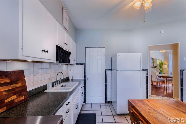 6065 Wanda Avenue, St Louis, MO 63116