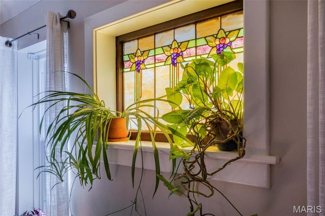 6065 Wanda Avenue, St Louis, MO 63116