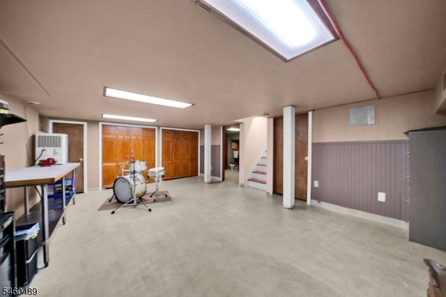 10 Boonton Ave, Montville Twp., NJ 07005