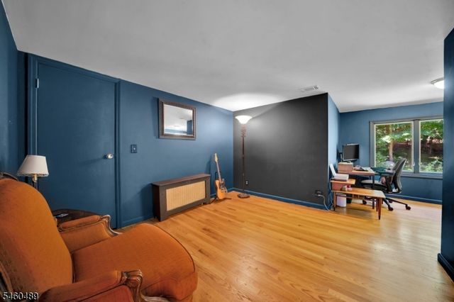 10 Boonton Ave, Montville Twp., NJ 07005