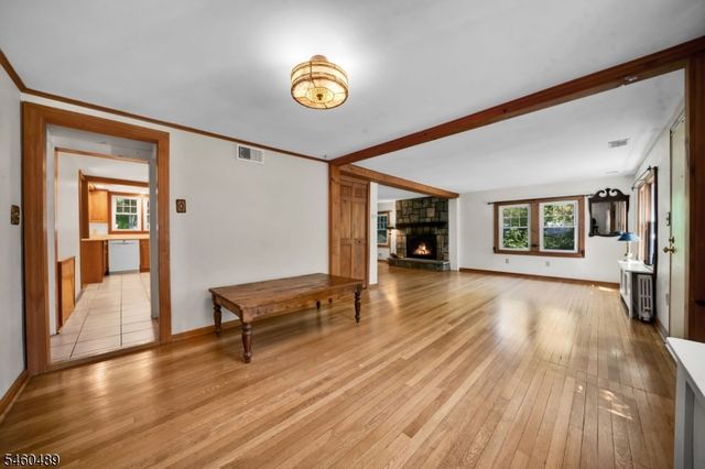 10 Boonton Ave, Montville Twp., NJ 07005