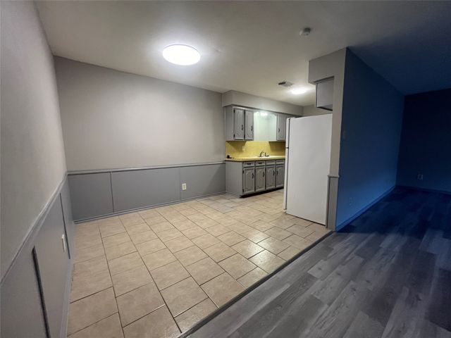 826 Skyline Drive, Duncanville, TX 75116