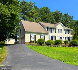 8 KINGSLEY CT, Stafford, VA 22554