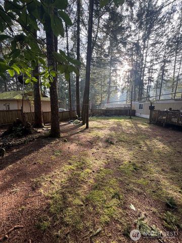 10 E Barnsby Place, Shelton, WA 98584