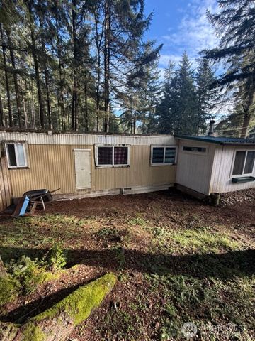 10 E Barnsby Place, Shelton, WA 98584