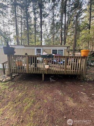 10 E Barnsby Place, Shelton, WA 98584