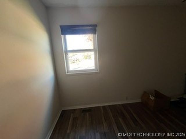 60405 E 252 Lane, Grove, OK 74344