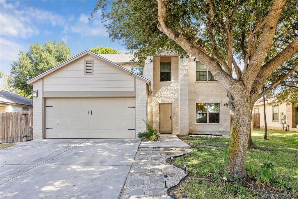 111 Teron DR, San Marcos, TX 78666