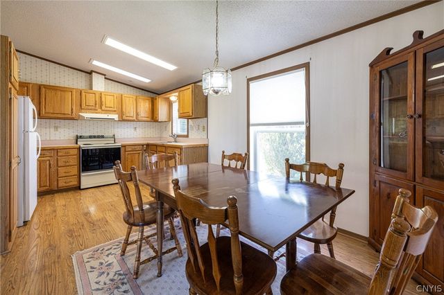 1674 Cemetary Road, Skaneateles, NY 13152