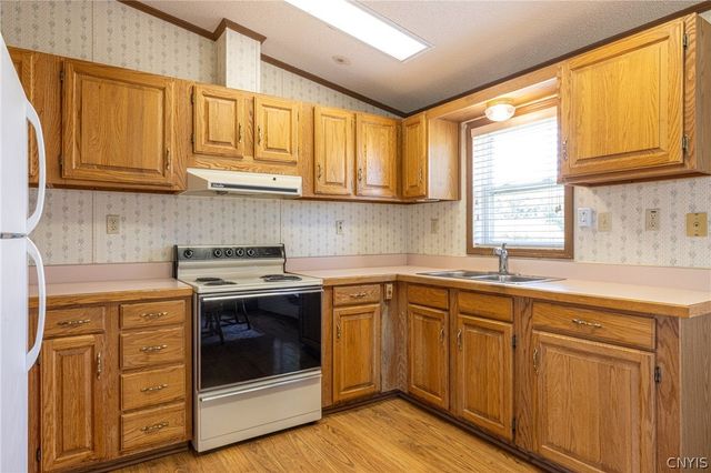 1674 Cemetary Road, Skaneateles, NY 13152