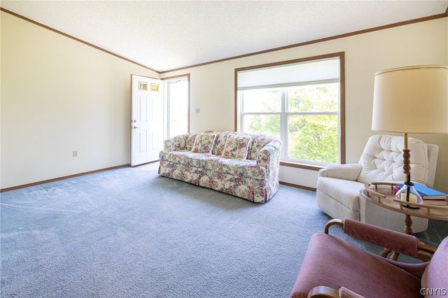 1674 Cemetary Road, Skaneateles, NY 13152