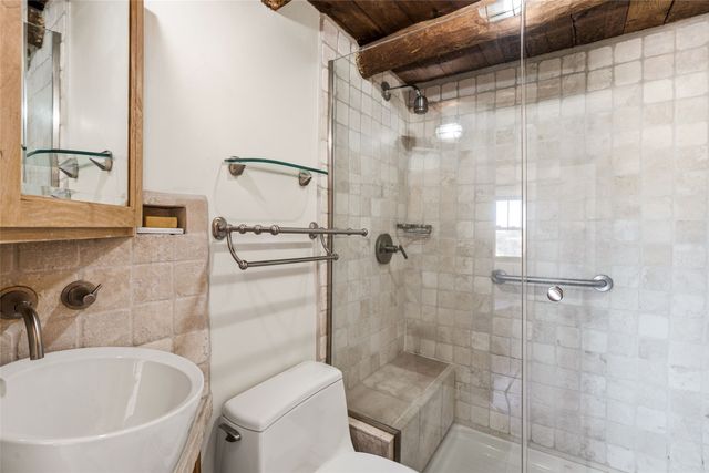 1057 Camino Manana, Santa Fe, NM 87501