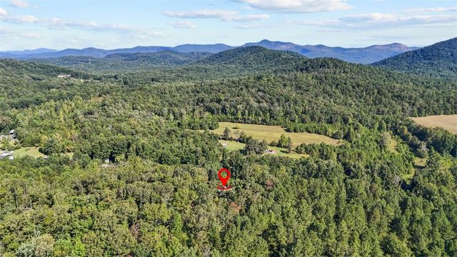 1258 Cove Creek Road, Pickens, SC 29671