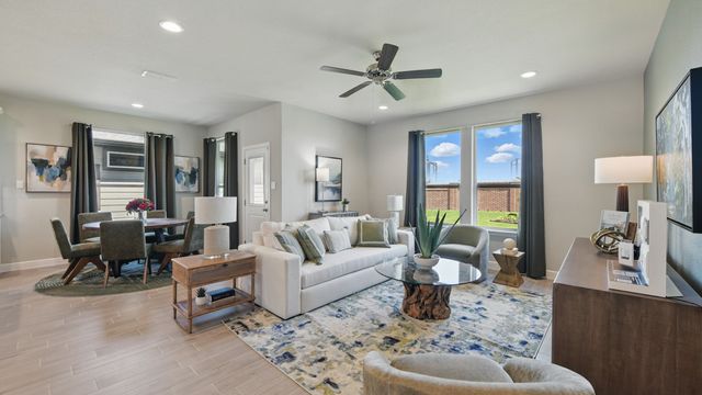 10861 BLACK ONYX Drive, Fort Worth, TX 76036