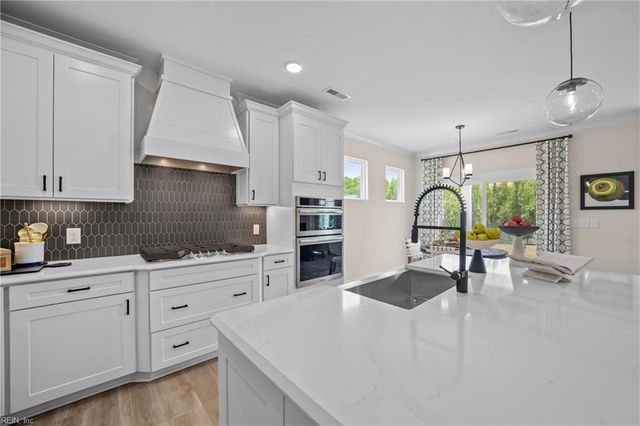 12169 Ava LN, Windsor, VA 23487