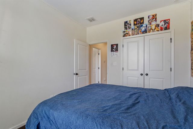 4996 GRANITE CREEK RD, Memphis, TN 38125