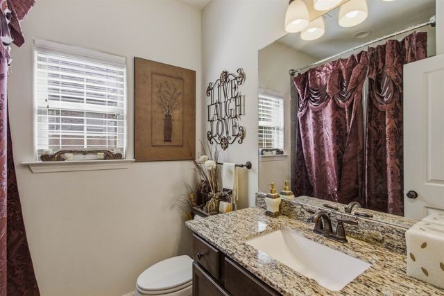 4996 GRANITE CREEK RD, Memphis, TN 38125