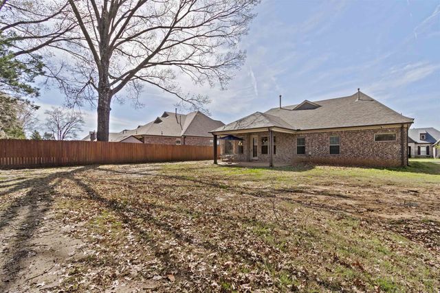 4996 GRANITE CREEK RD, Memphis, TN 38125