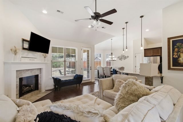 4996 GRANITE CREEK RD, Memphis, TN 38125