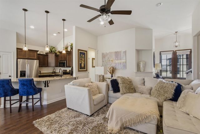 4996 GRANITE CREEK RD, Memphis, TN 38125