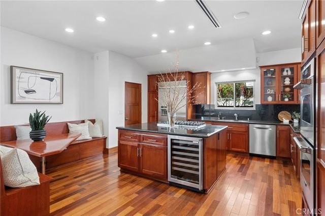 450 Cabrillo, Costa Mesa, CA 92627