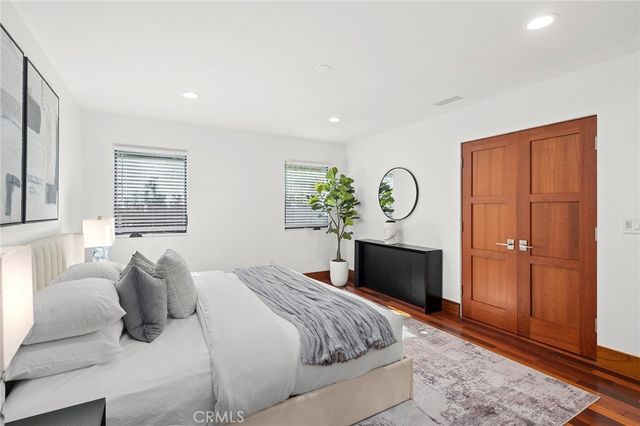 450 Cabrillo, Costa Mesa, CA 92627
