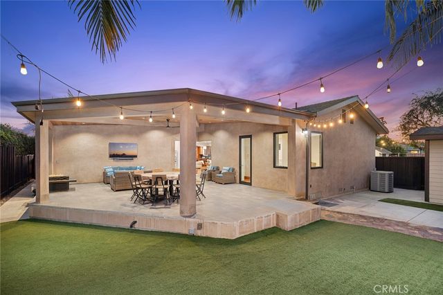 450 Cabrillo, Costa Mesa, CA 92627