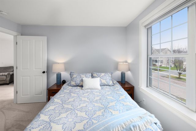62 Crispin Drive, South Burlington, VT 05403