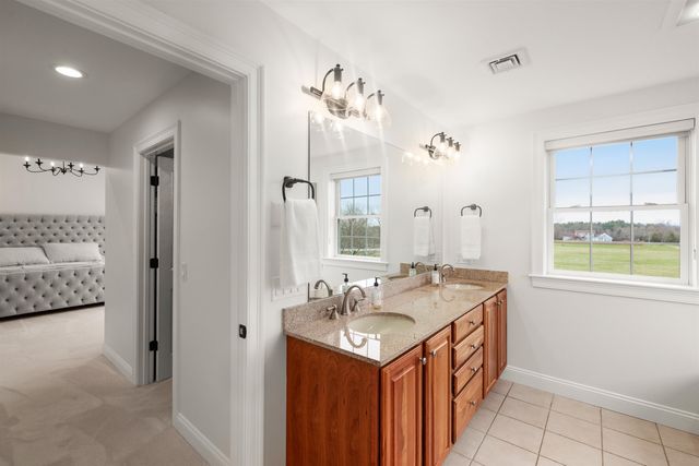 62 Crispin Drive, South Burlington, VT 05403