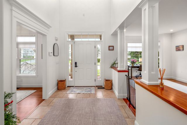 62 Crispin Drive, South Burlington, VT 05403