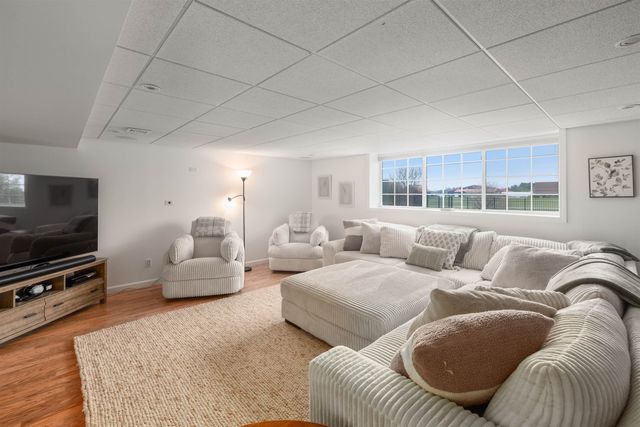 62 Crispin Drive, South Burlington, VT 05403