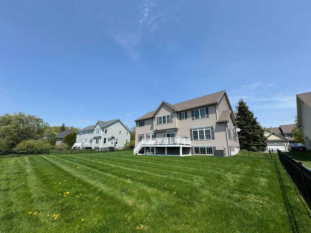62 Crispin Drive, South Burlington, VT 05403