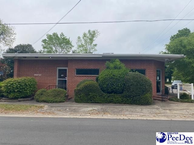 101 Market st, Timmonsville, SC 29161
