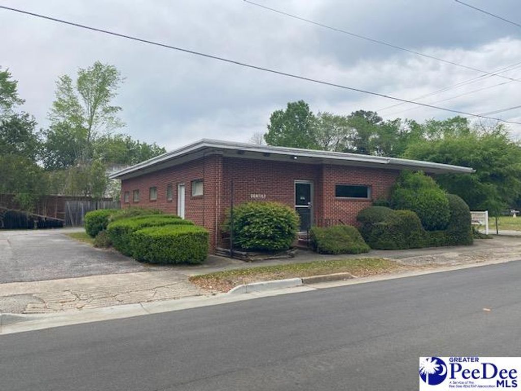 101 Market st, Timmonsville, SC 29161