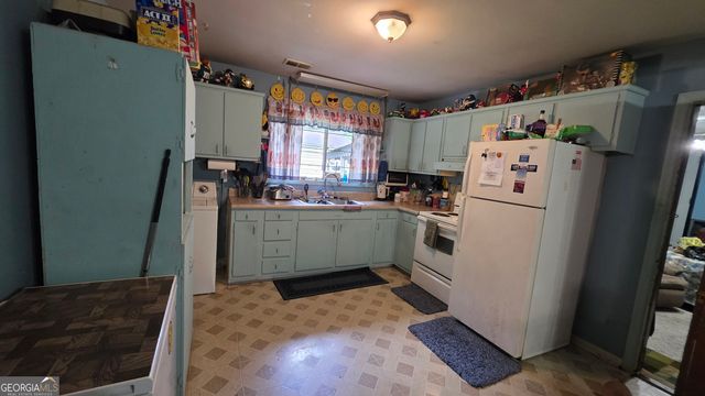 1566 Flicker Road, Jonesboro, GA 30238