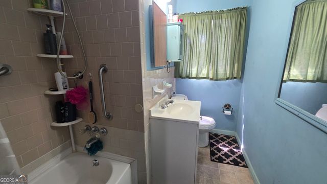 1566 Flicker Road, Jonesboro, GA 30238