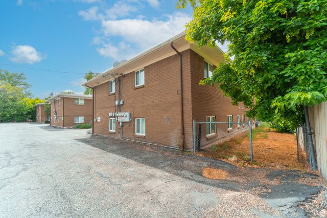 545 E STRINGHAM AVE, Salt Lake City, UT 84106