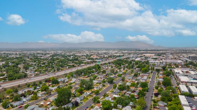 545 E STRINGHAM AVE, Salt Lake City, UT 84106