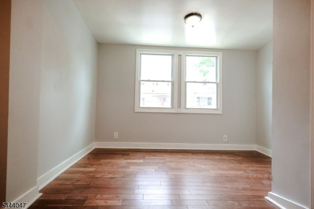 48 Salem St, Newark City, NJ 07106