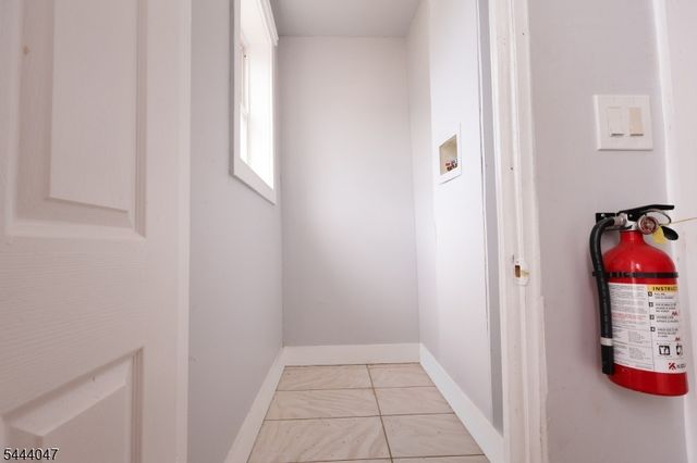 48 Salem St, Newark City, NJ 07106