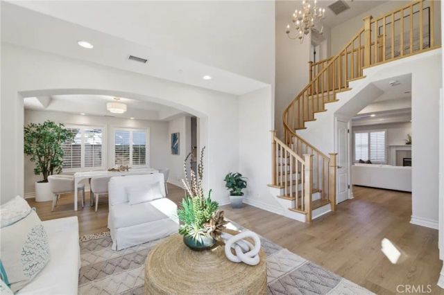 2409 Ruhland Ave. B, Redondo Beach, CA 90278