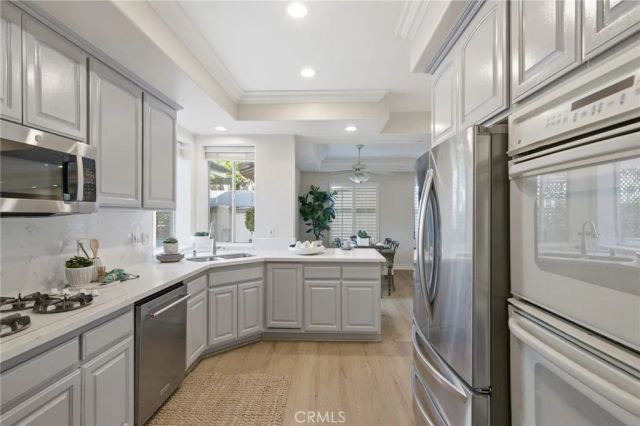 2409 Ruhland Ave. B, Redondo Beach, CA 90278