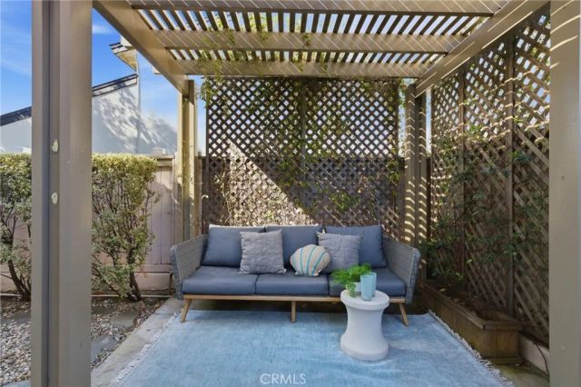 2409 Ruhland Ave. B, Redondo Beach, CA 90278