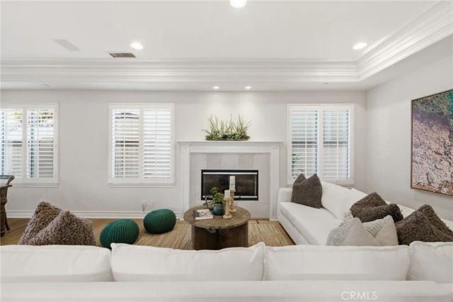 2409 Ruhland Ave. B, Redondo Beach, CA 90278