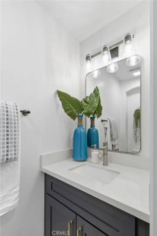 2409 Ruhland Ave. B, Redondo Beach, CA 90278