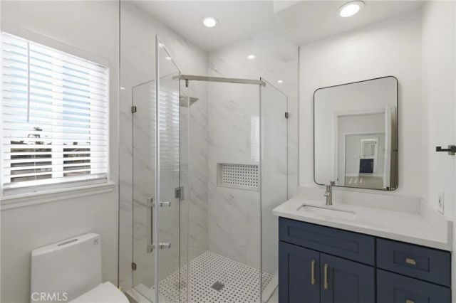 2409 Ruhland Ave. B, Redondo Beach, CA 90278