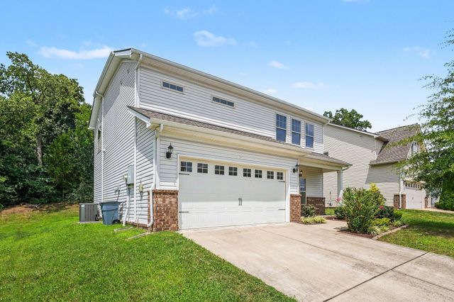 1034 Keeneland Dr, Spring Hill, TN 37174