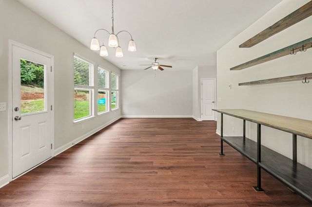 1034 Keeneland Dr, Spring Hill, TN 37174