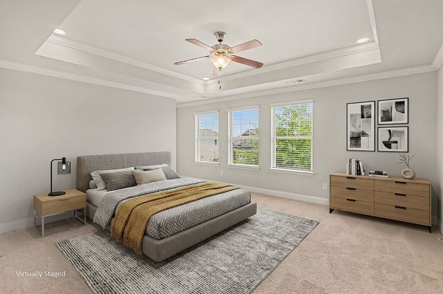 1034 Keeneland Dr, Spring Hill, TN 37174
