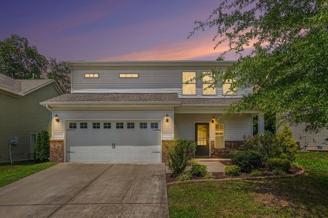 1034 Keeneland Dr, Spring Hill, TN 37174